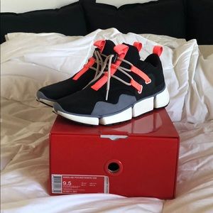NIKELAB POCKETKNIFE DM